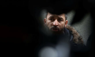 La increíble y triste historia del hombre que se hundió en su propia ideología sin saberlo