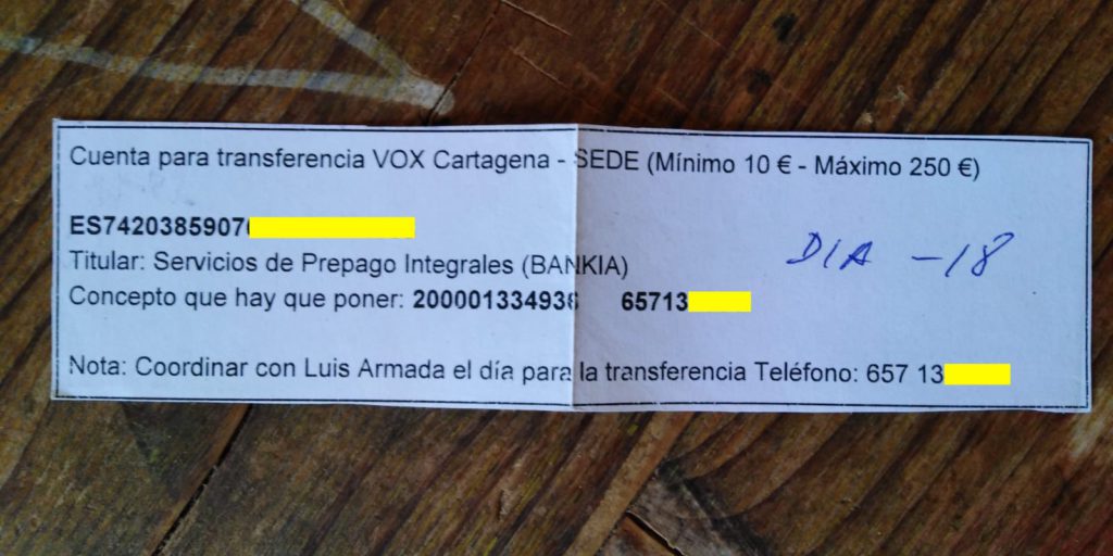 Papel que repartía Luis Armada, coordinador de Vox Cartagena, para recaudar fondos para Vox hacia una cuenta opaca.