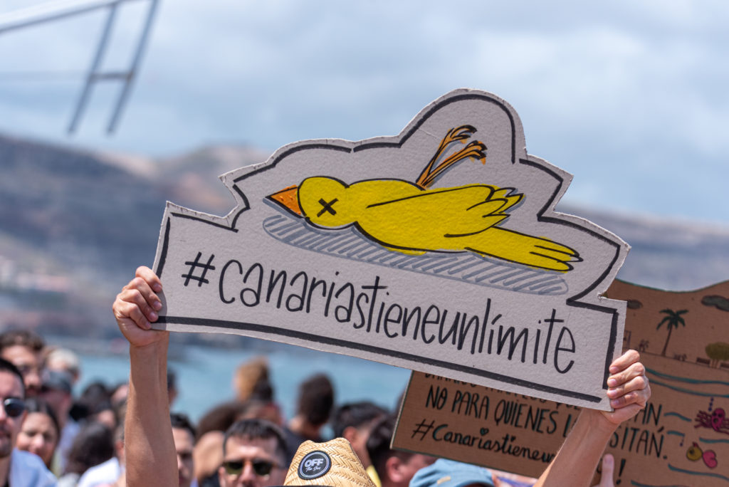 Manifestación en Canarias contra el modelo turístico