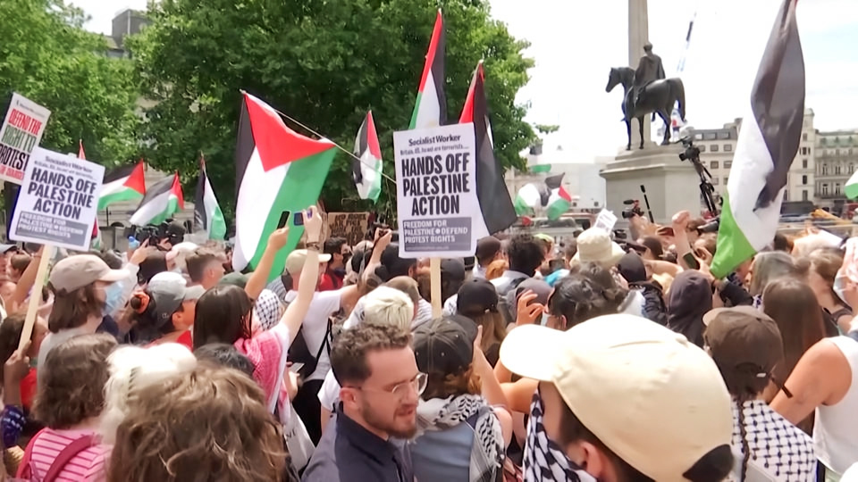 La policía británica detiene a más de 20 personas que apoyaban a la organización Palestine Action